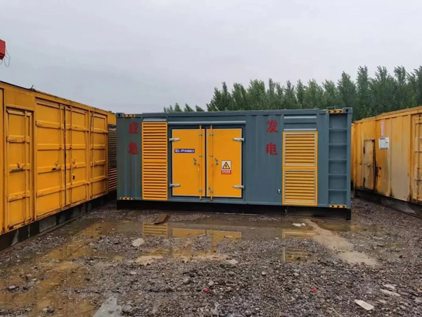 巫溪柴油发电机如何判断干式空气滤清器是否需要更换？